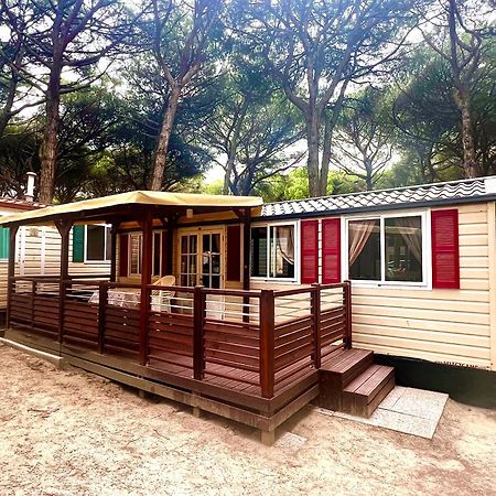 Buona Mobile Homes On Camping Mare E Pineta Lido di Spina Bagian luar foto