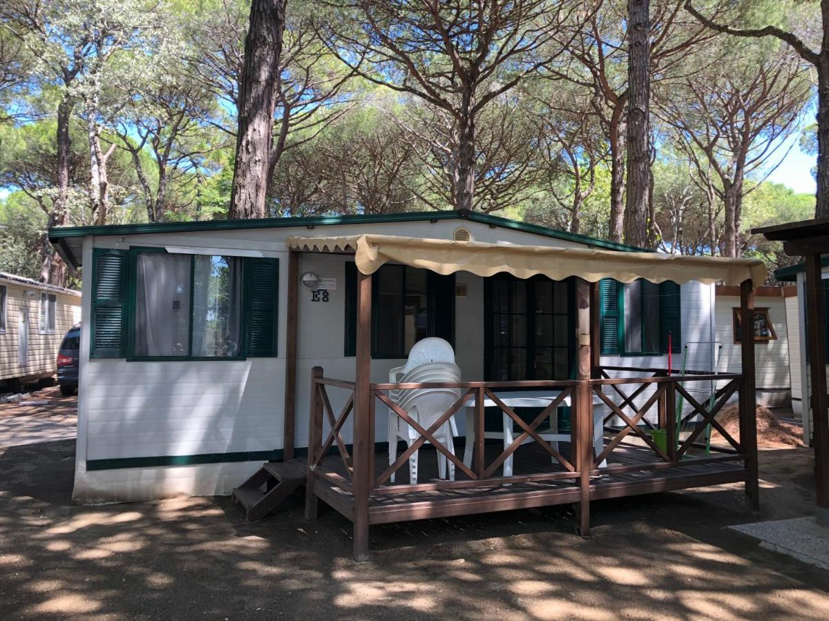 Buona Mobile Homes On Camping Mare E Pineta Lido di Spina Bagian luar foto