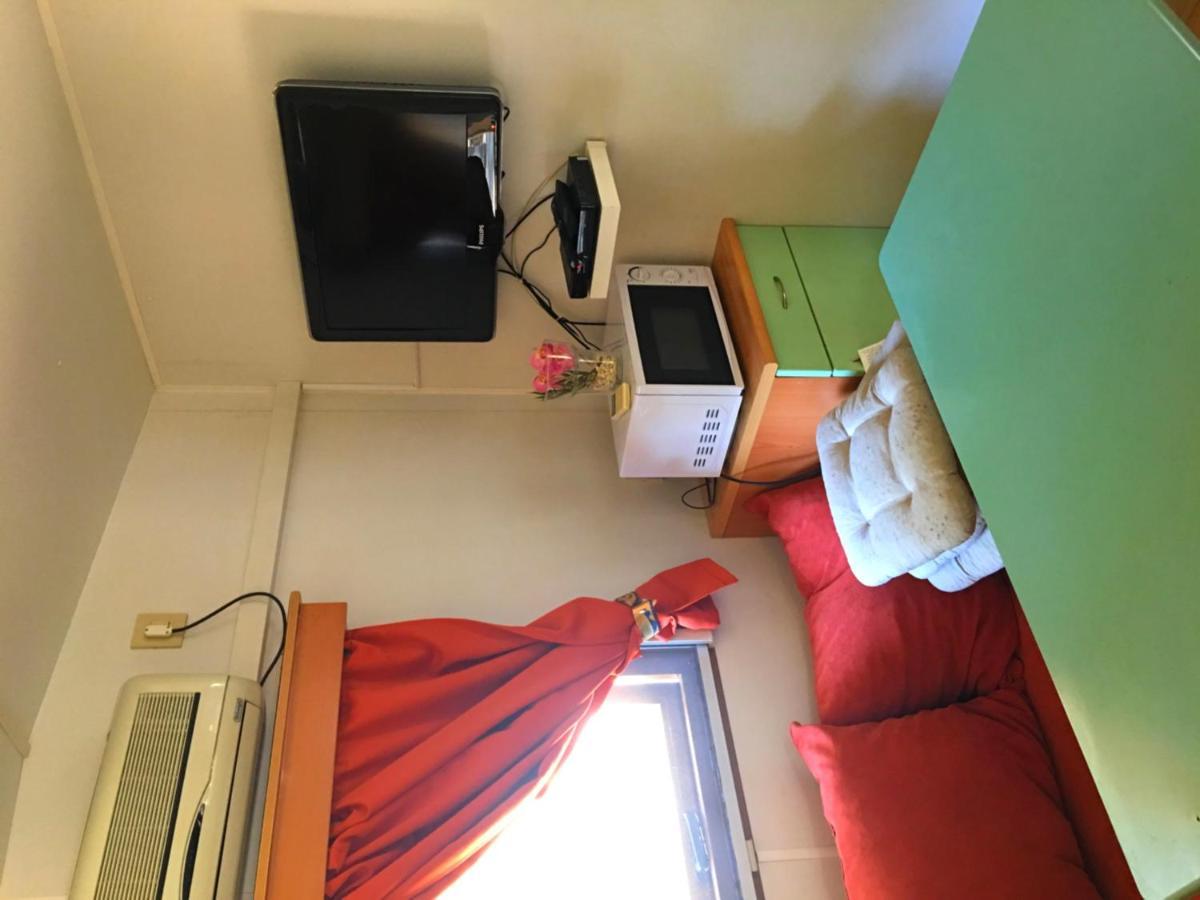 Buona Mobile Homes On Camping Mare E Pineta Lido di Spina Bagian luar foto
