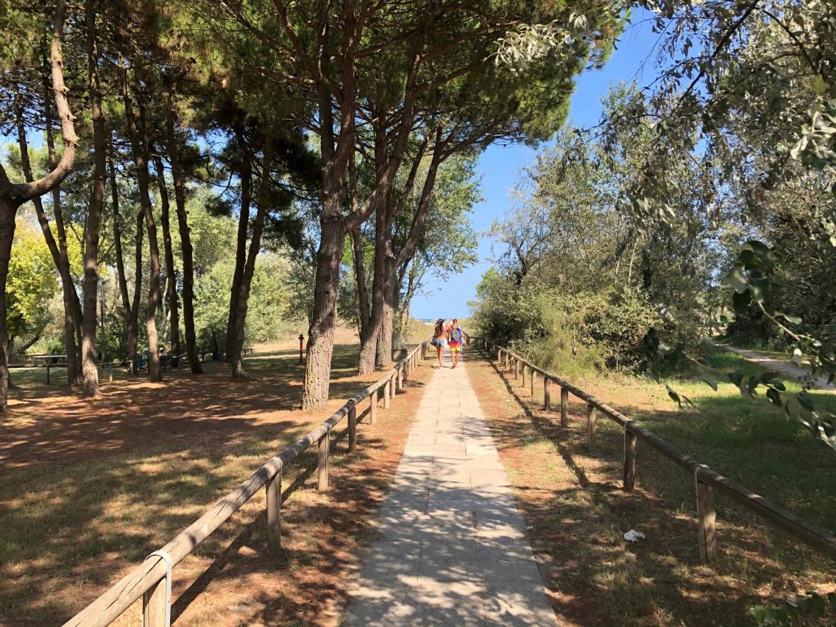 Buona Mobile Homes On Camping Mare E Pineta Lido di Spina Bagian luar foto