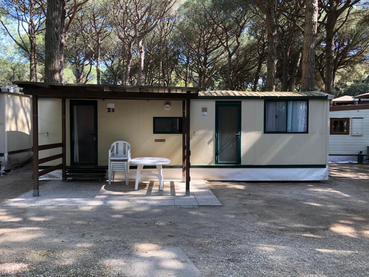Buona Mobile Homes On Camping Mare E Pineta Lido di Spina Bagian luar foto