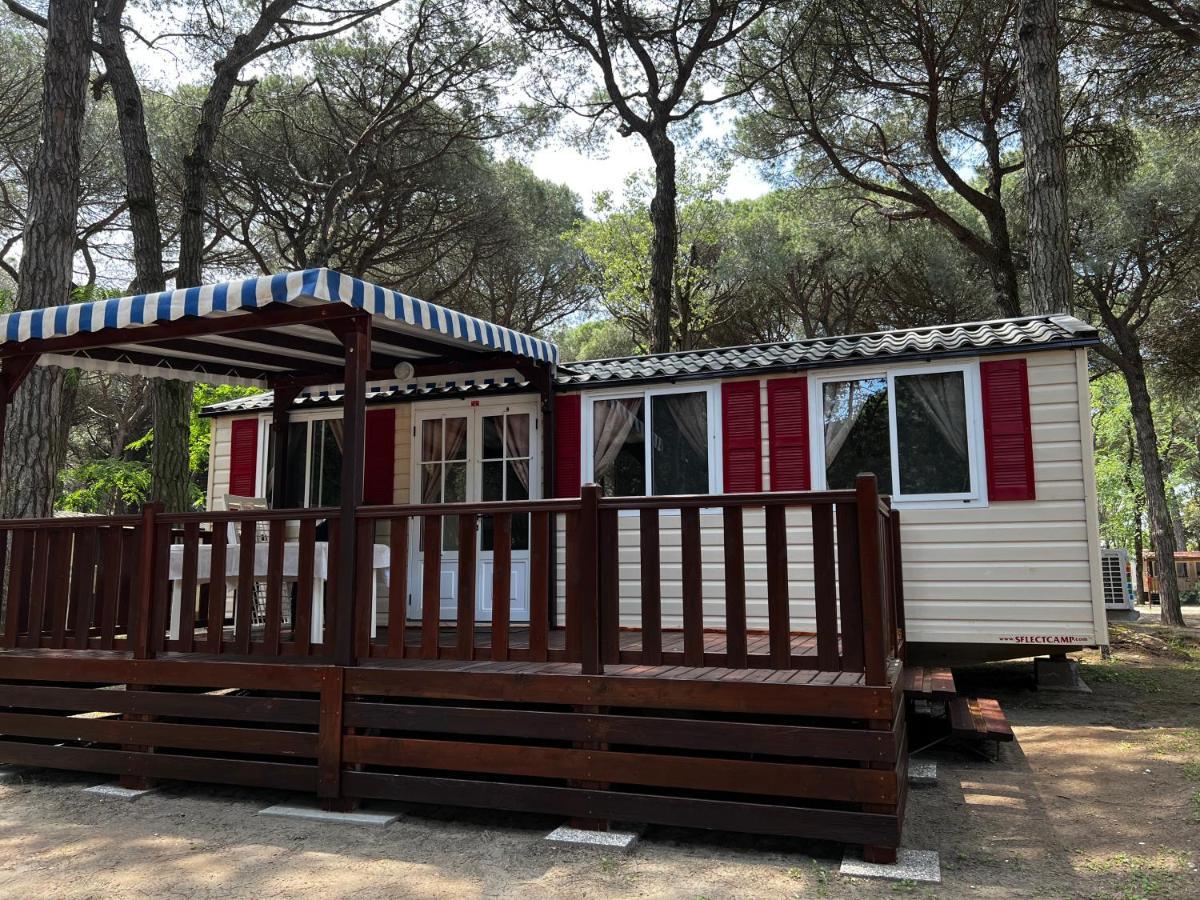 Buona Mobile Homes On Camping Mare E Pineta Lido di Spina Bagian luar foto
