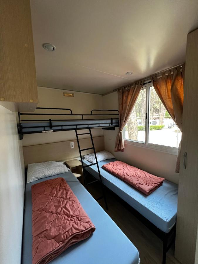 Buona Mobile Homes On Camping Mare E Pineta Lido di Spina Bagian luar foto