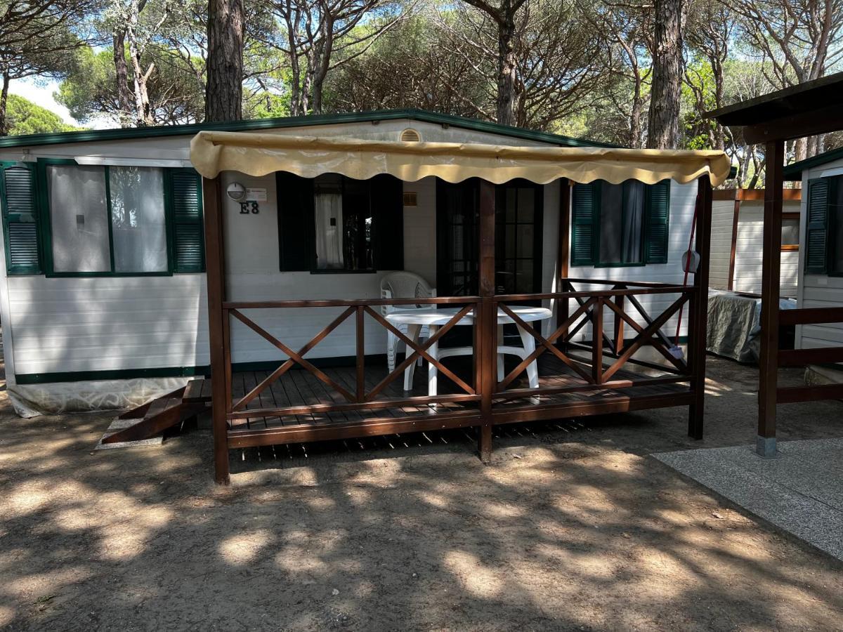 Buona Mobile Homes On Camping Mare E Pineta Lido di Spina Bagian luar foto