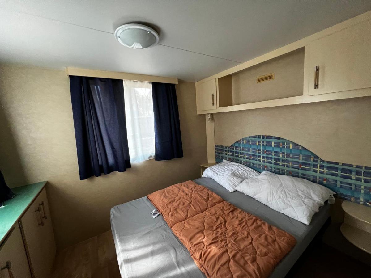 Buona Mobile Homes On Camping Mare E Pineta Lido di Spina Bagian luar foto